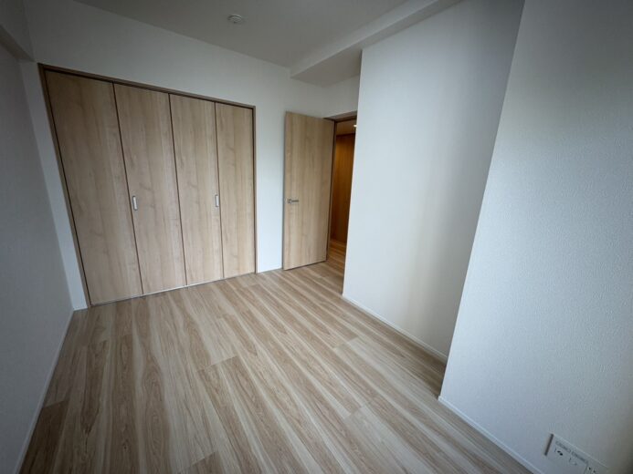 洋室(5.4帖)(内装) 洋室(5.4帖)(内装)