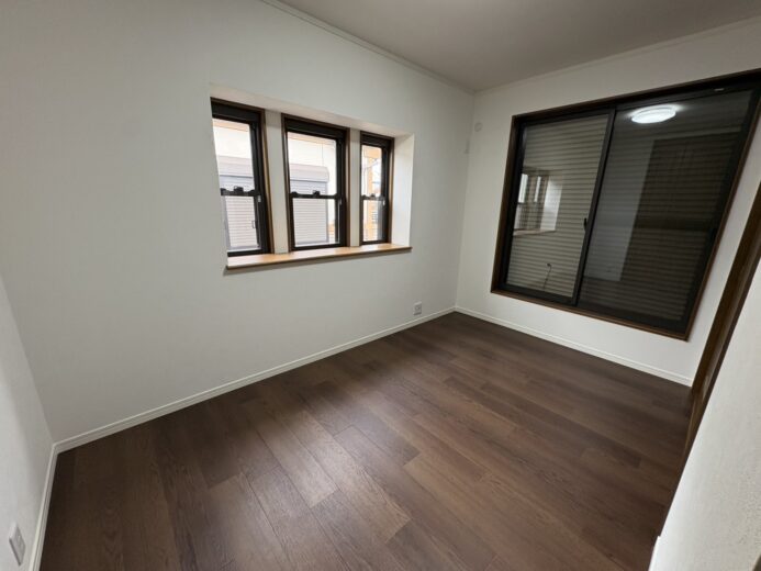 2階洋室（5.2帖）(内装)