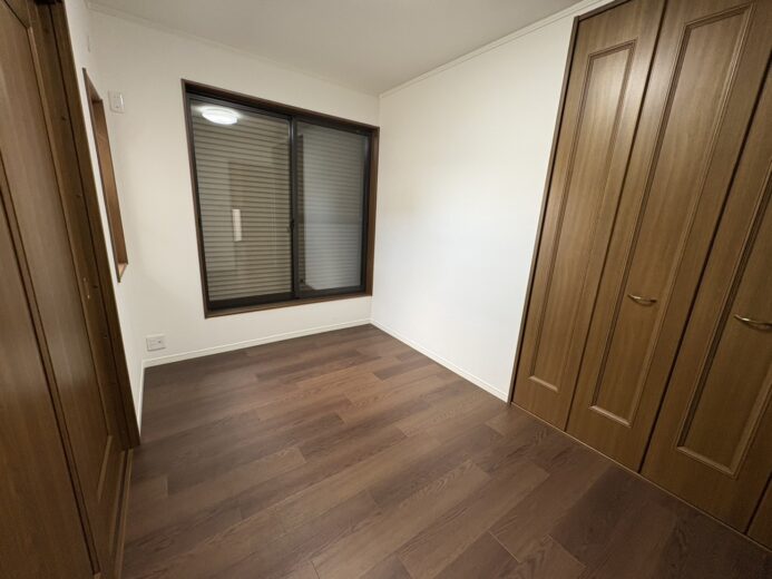 2階洋室（5.0帖）(内装)