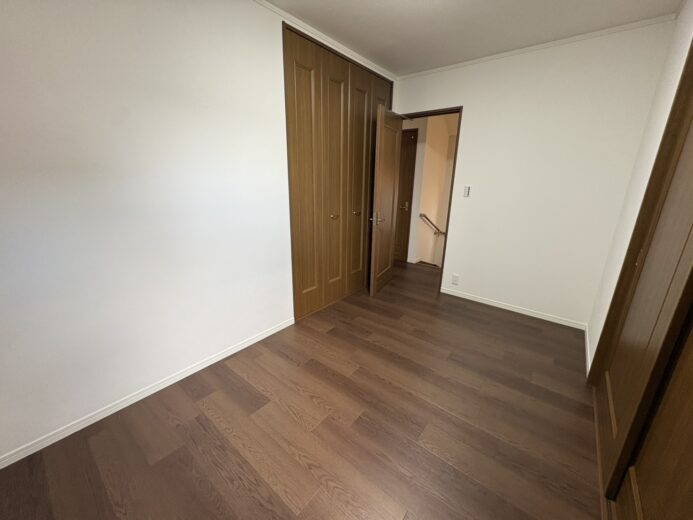 2階洋室（5.0帖）(内装)