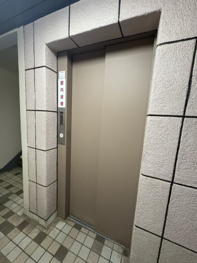 エレベーター