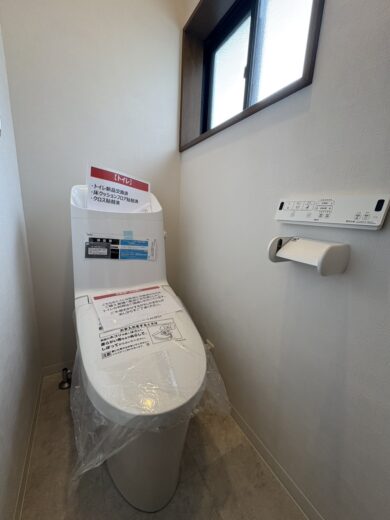 2階トイレ(内装)