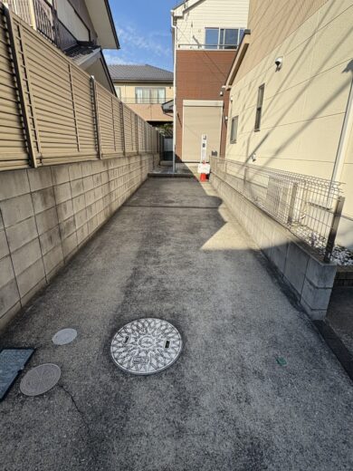 駐車場（縦列2台可能）