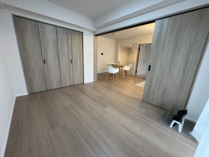 洋室（6.1帖）(内装)