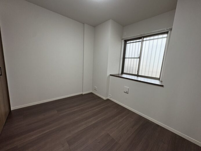 洋室（4.4帖）(内装)