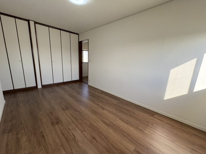 2階洋室(内装) 2階洋室(内装)