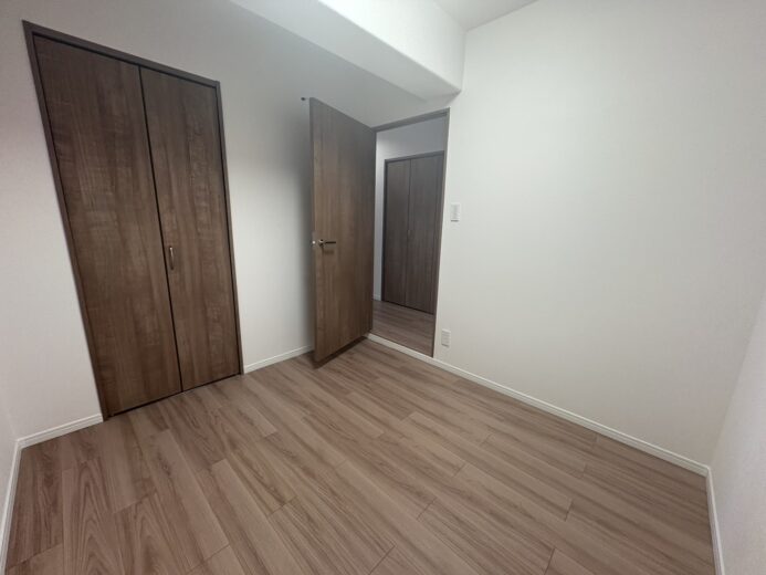 洋室（4.2帖）(内装)