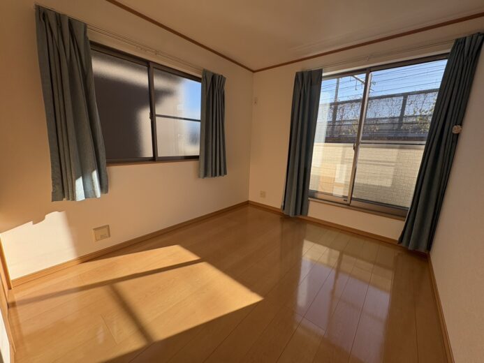 2階洋室（6.0帖）(内装)