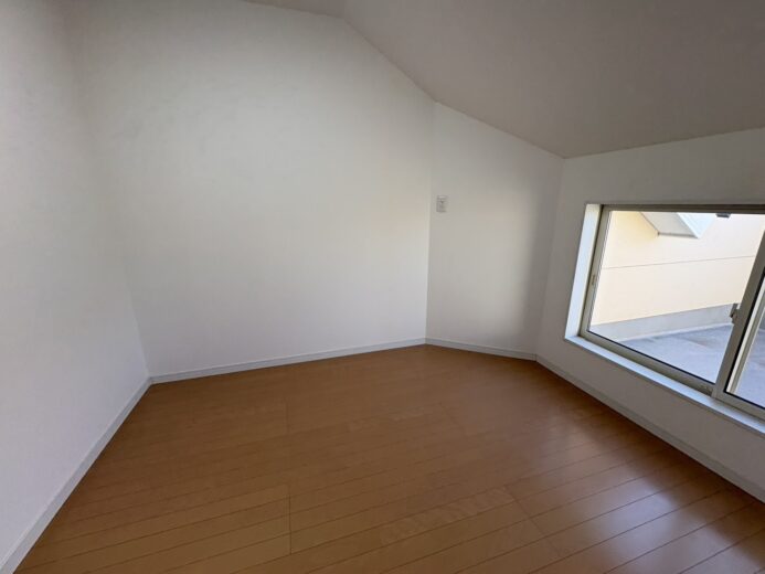 小屋裏収納(内装) 小屋裏収納(内装)