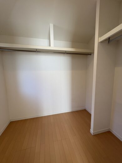 ウォークインクローゼット(内装) ウォークインクローゼット(内装)