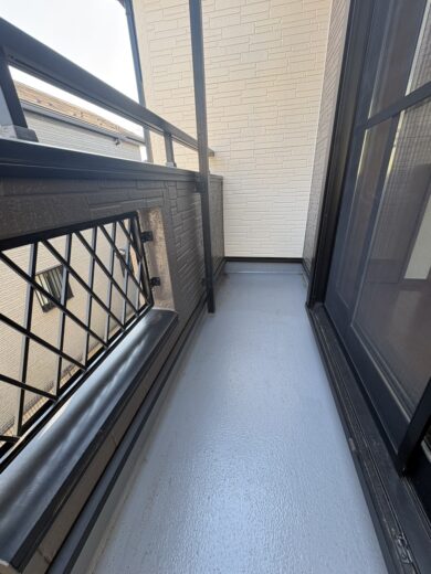 バルコニー バルコニー