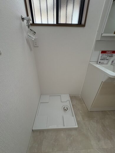 洗濯機置場(内装) 洗濯機置場(内装)