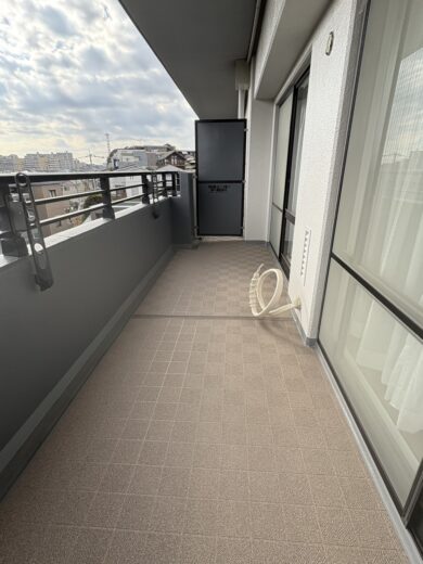 バルコニー バルコニー