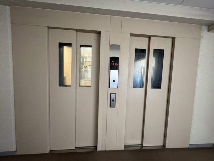 エレベーター エレベーター