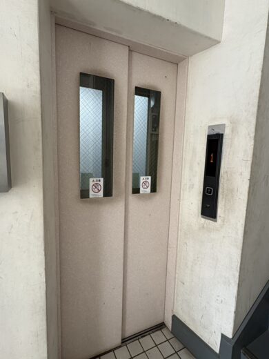 エレベーター エレベーター