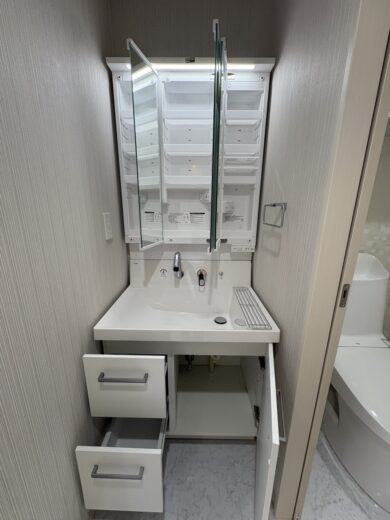 洗面化粧台(内装) 洗面化粧台(内装)