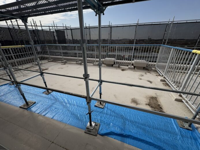 ルーフバルコニー ルーフバルコニー