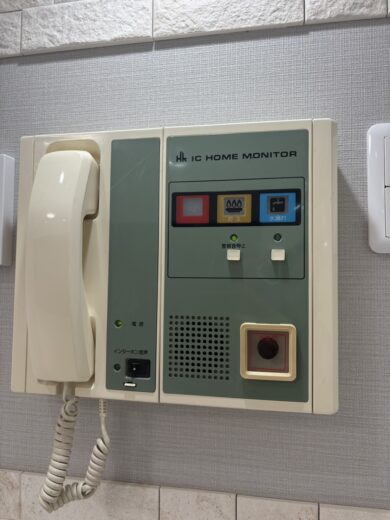 インターホン インターホン